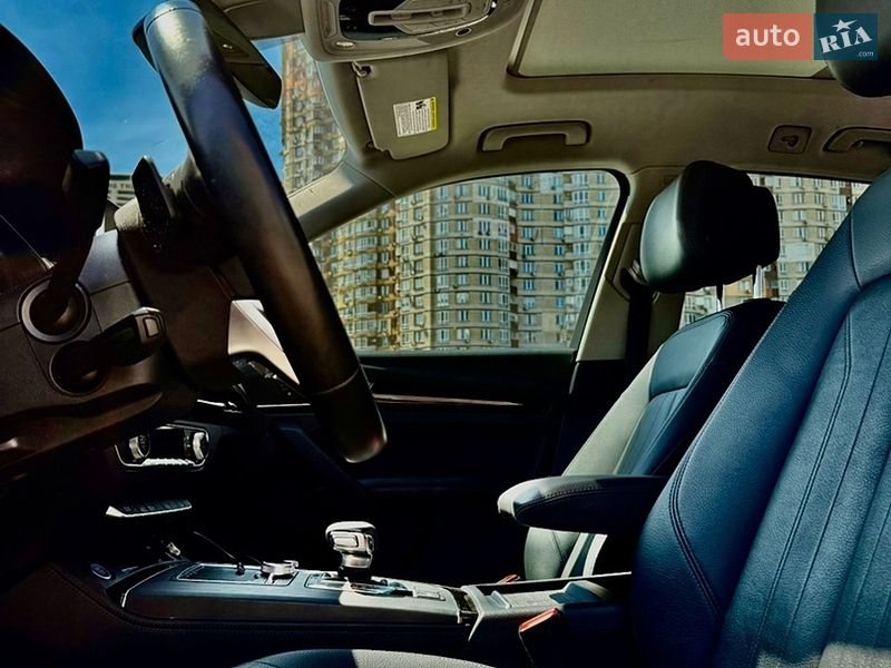 Внедорожник / Кроссовер Audi Q5 2019 в Киеве