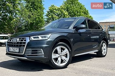Внедорожник / Кроссовер Audi Q5 2017 в Киеве