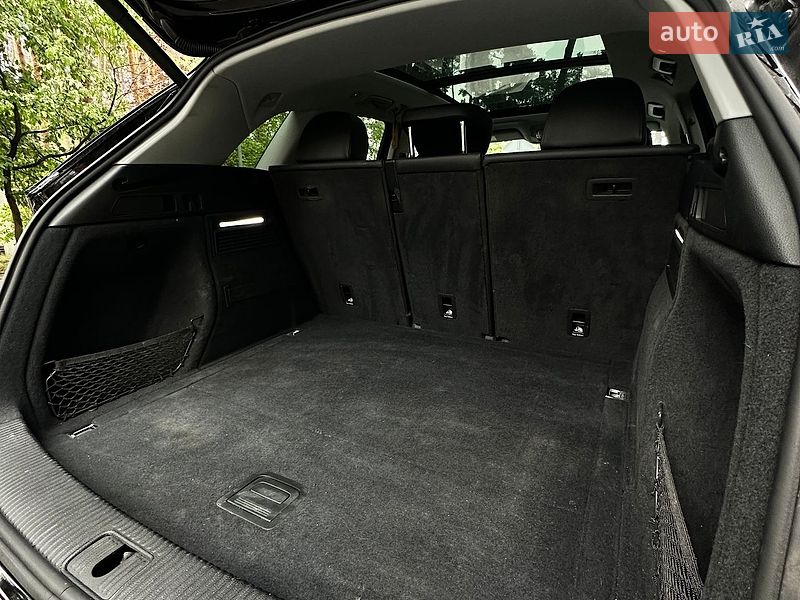 Внедорожник / Кроссовер Audi Q5 2018 в Белогородке