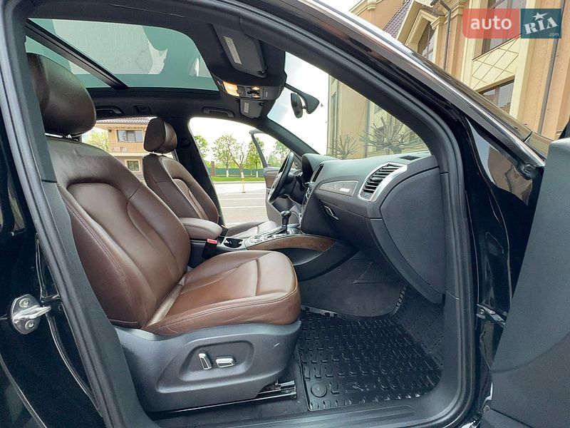 Внедорожник / Кроссовер Audi Q5 2014 в Киеве