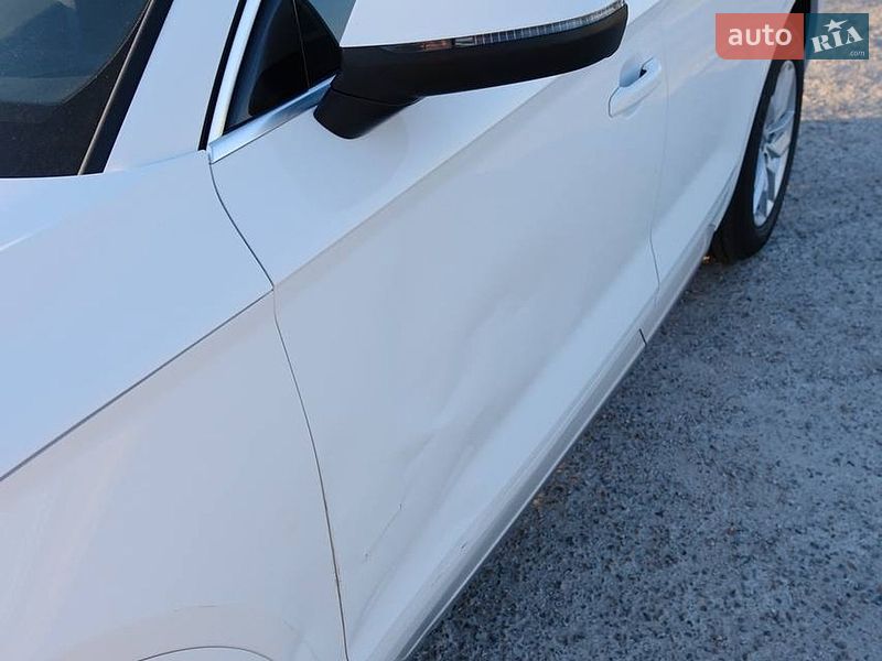 Внедорожник / Кроссовер Audi Q5 2019 в Киеве