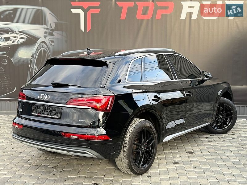 Внедорожник / Кроссовер Audi Q5 2021 в Львове
