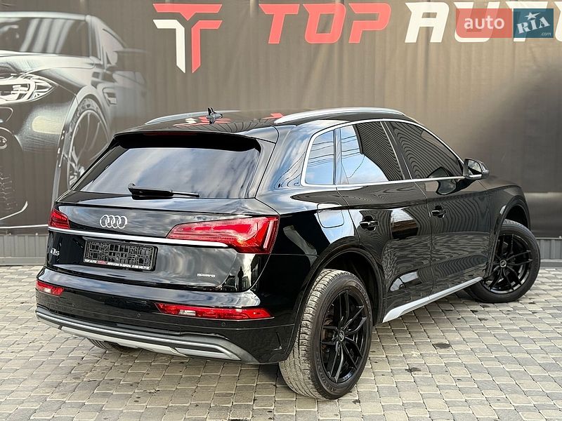 Внедорожник / Кроссовер Audi Q5 2021 в Львове