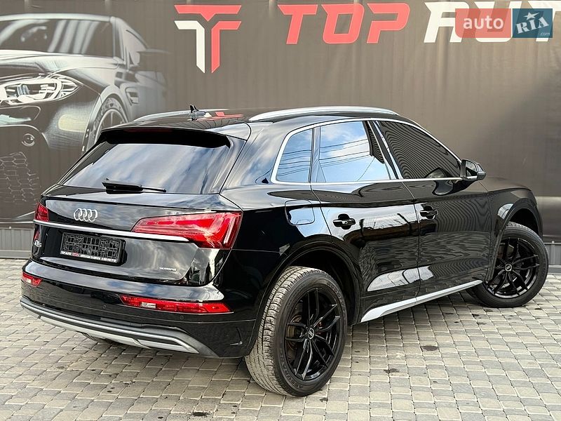 Внедорожник / Кроссовер Audi Q5 2021 в Львове