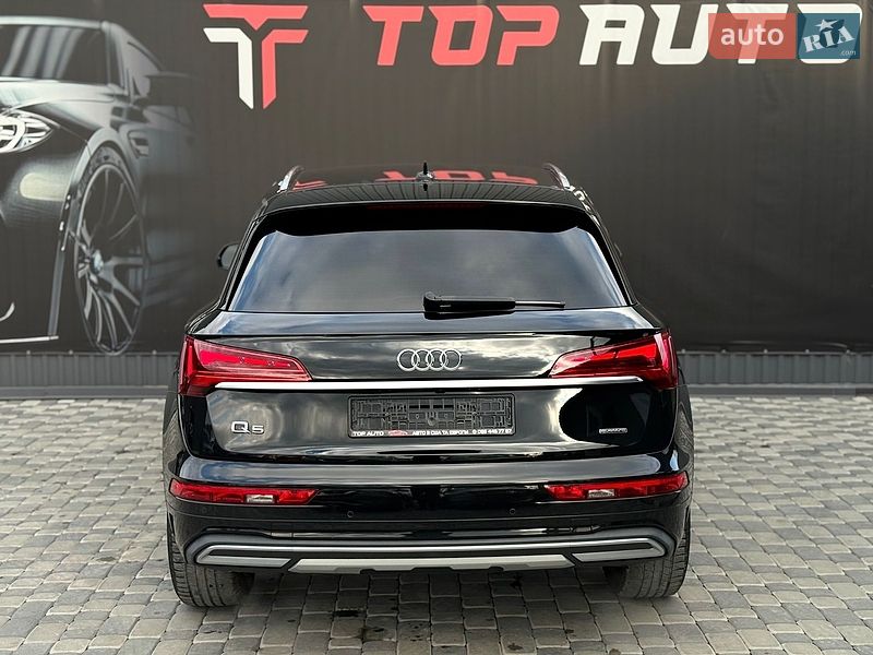 Внедорожник / Кроссовер Audi Q5 2021 в Львове