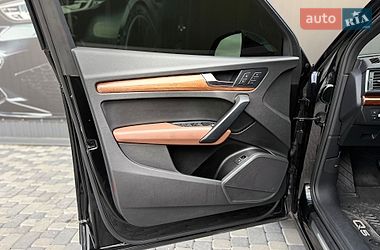 Внедорожник / Кроссовер Audi Q5 2021 в Львове