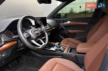 Внедорожник / Кроссовер Audi Q5 2021 в Львове