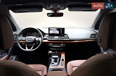 Внедорожник / Кроссовер Audi Q5 2021 в Львове