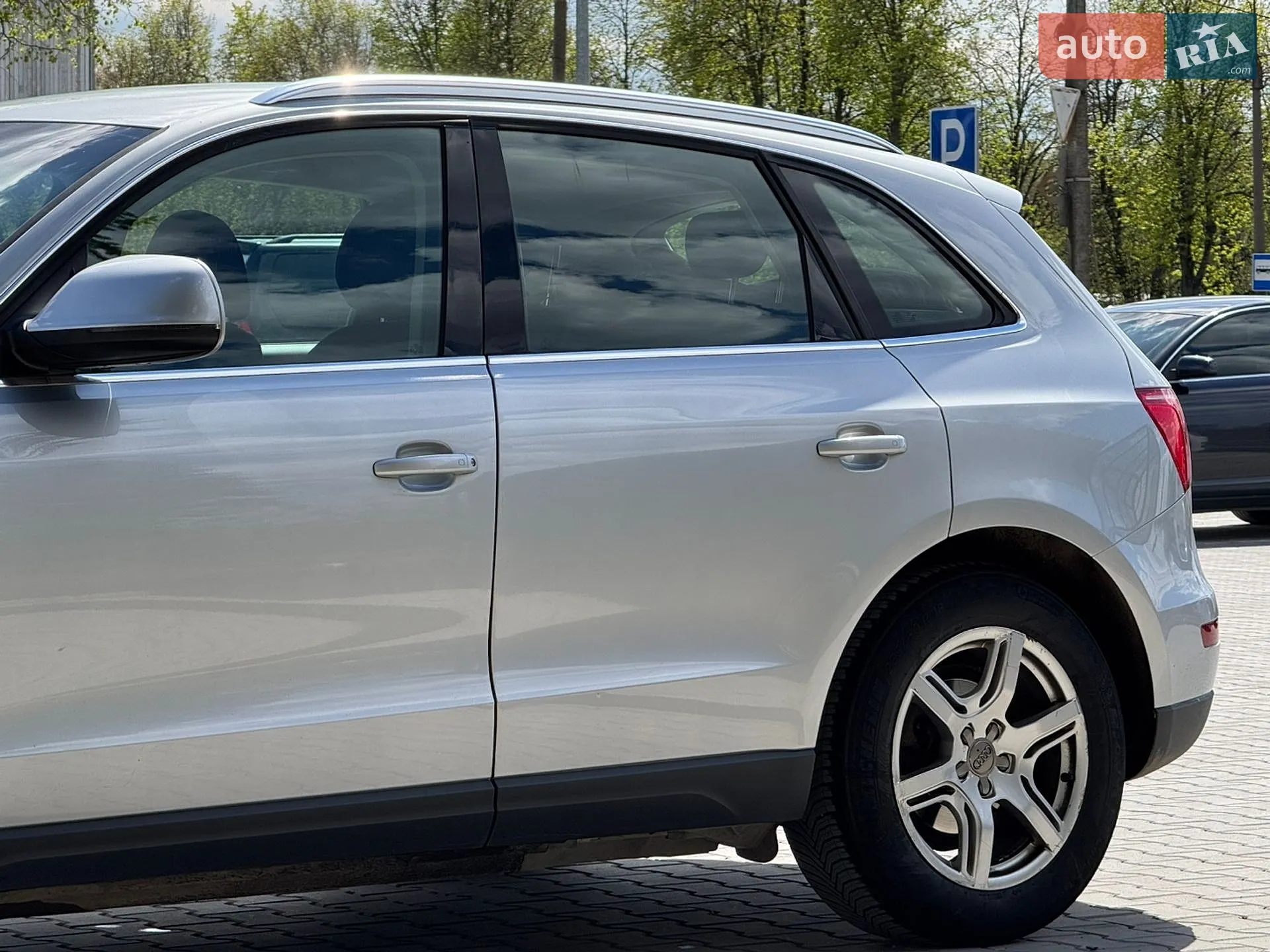 2010 Audi Q5 - мініатюра 3