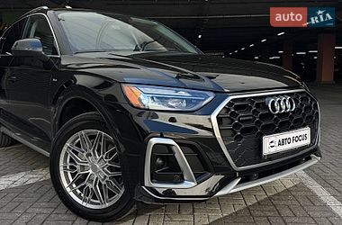 Позашляховик / Кросовер Audi Q5 2022 в Києві