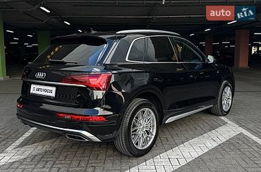Позашляховик / Кросовер Audi Q5 2022 в Києві