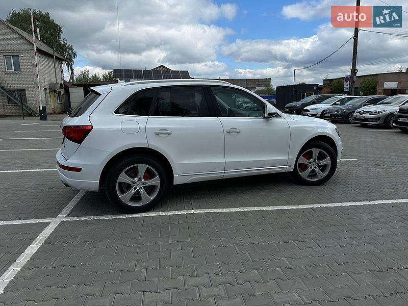 Внедорожник / Кроссовер Audi Q5 2017 в Нежине
