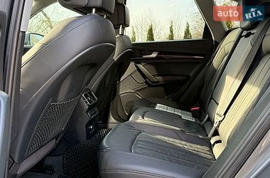 Позашляховик / Кросовер Audi Q5 2017 в Києві