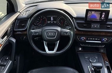 Позашляховик / Кросовер Audi Q5 2017 в Києві