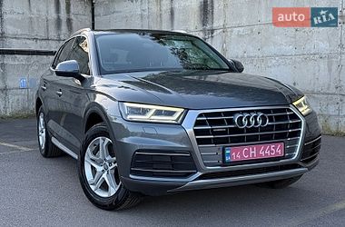Внедорожник / Кроссовер Audi Q5 2018 в Ровно