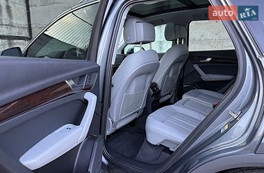 Внедорожник / Кроссовер Audi Q5 2018 в Ровно