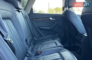 Внедорожник / Кроссовер Audi Q5 2017 в Тернополе