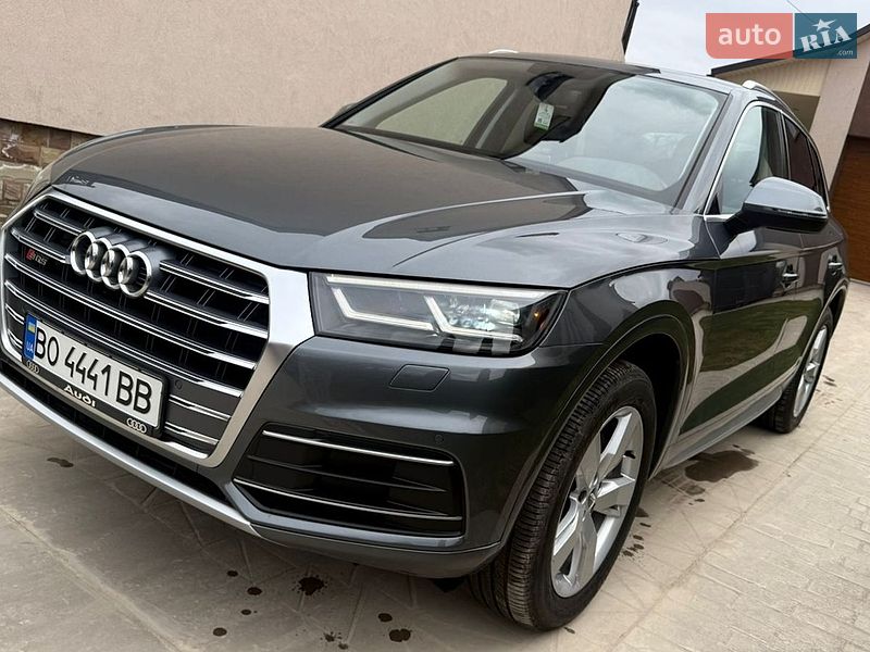 Внедорожник / Кроссовер Audi Q5 2019 в Чорткове