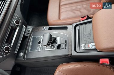 Внедорожник / Кроссовер Audi Q5 2019 в Луцке