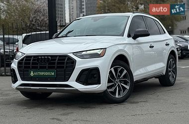 Внедорожник / Кроссовер Audi Q5 2021 в Киеве