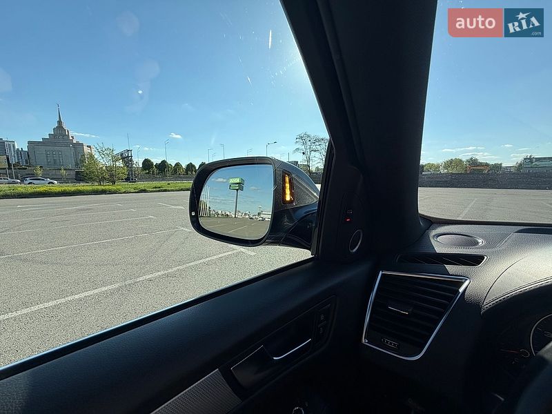 Позашляховик / Кросовер Audi Q5 2015 в Києві