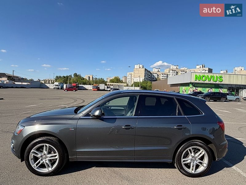 Позашляховик / Кросовер Audi Q5 2015 в Києві