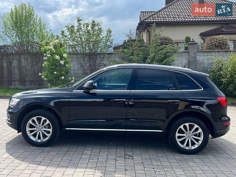 Внедорожник / Кроссовер Audi Q5 2016 в Ровно