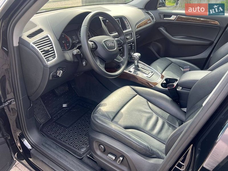 Внедорожник / Кроссовер Audi Q5 2016 в Ровно