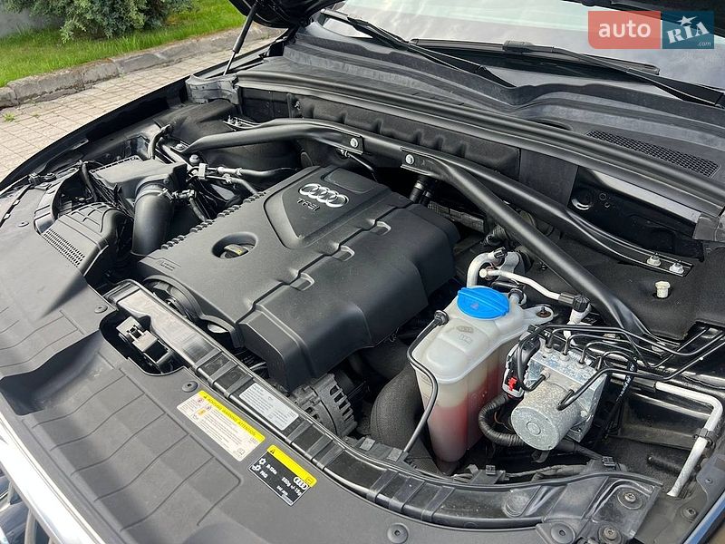 Внедорожник / Кроссовер Audi Q5 2016 в Ровно