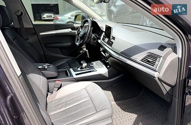 Позашляховик / Кросовер Audi Q5 2018 в Львові