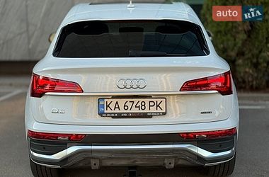 Внедорожник / Кроссовер Audi Q5 2021 в Киеве