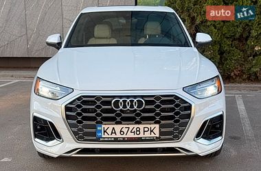 Внедорожник / Кроссовер Audi Q5 2021 в Киеве