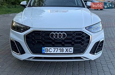 Позашляховик / Кросовер Audi Q5 2020 в Львові