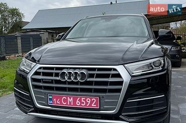 Позашляховик / Кросовер Audi Q5 2019 в Стрию