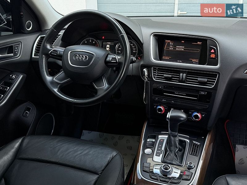 Позашляховик / Кросовер Audi Q5 2015 в Дрогобичі