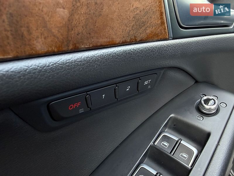Позашляховик / Кросовер Audi Q5 2015 в Дрогобичі