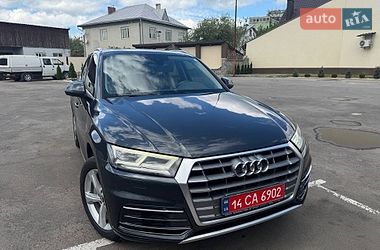 Позашляховик / Кросовер Audi Q5 2017 в Стрию