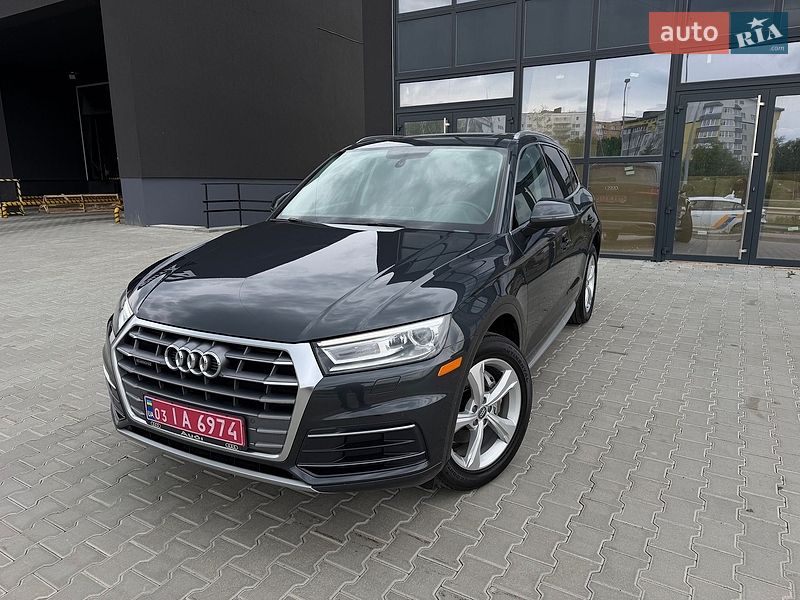 Внедорожник / Кроссовер Audi Q5 2019 в Тернополе