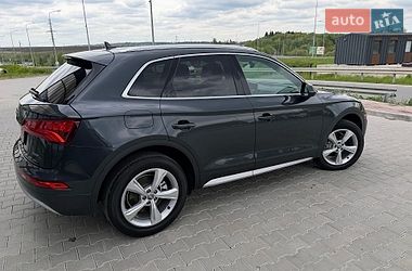 Внедорожник / Кроссовер Audi Q5 2019 в Тернополе