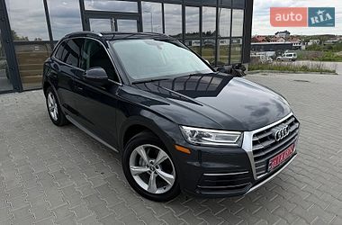 Внедорожник / Кроссовер Audi Q5 2019 в Тернополе