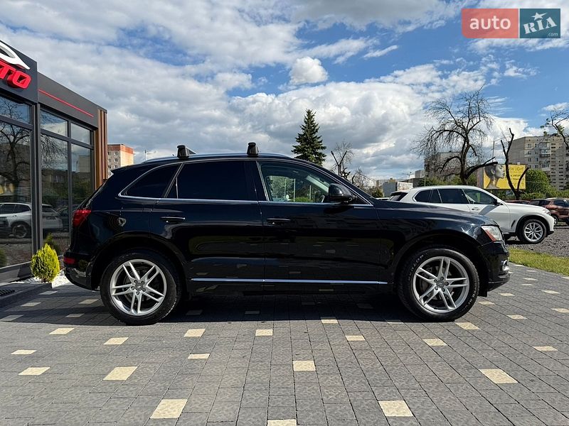Внедорожник / Кроссовер Audi Q5 2015 в Ужгороде