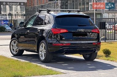 Внедорожник / Кроссовер Audi Q5 2015 в Ужгороде