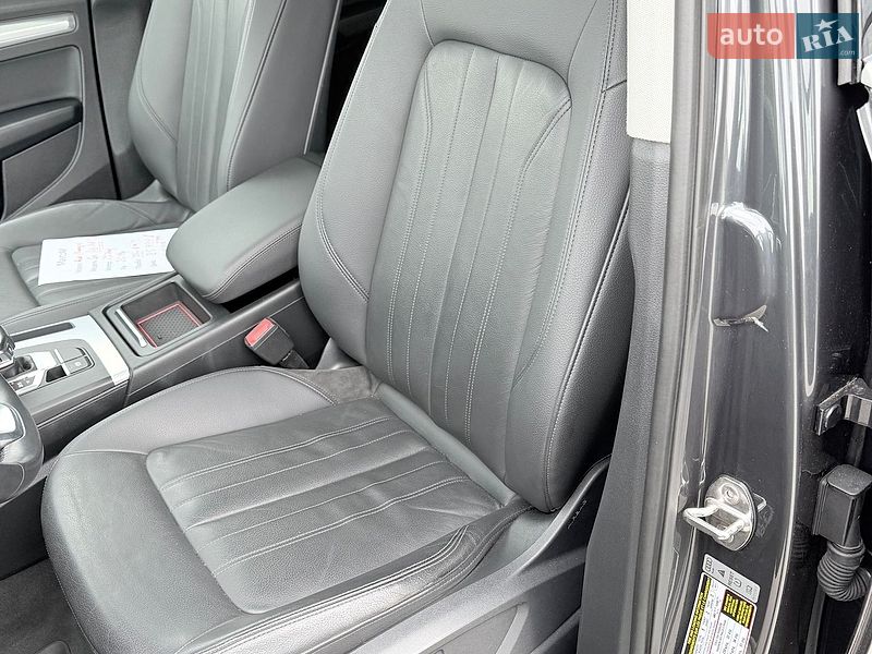 Внедорожник / Кроссовер Audi Q5 2019 в Тернополе