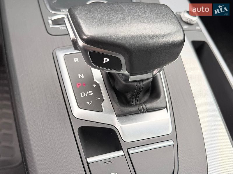 Внедорожник / Кроссовер Audi Q5 2019 в Тернополе