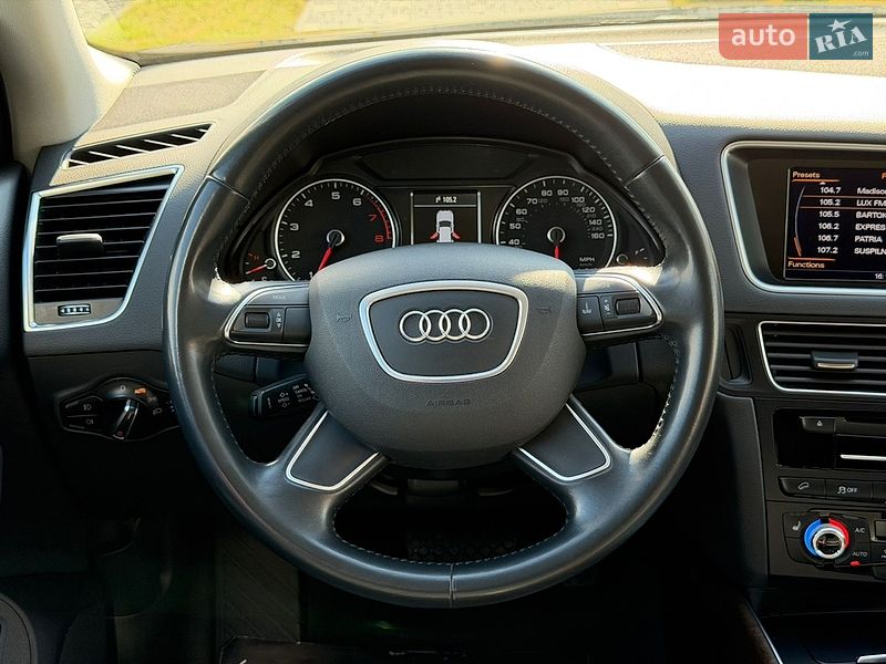 Внедорожник / Кроссовер Audi Q5 2015 в Ужгороде