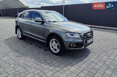 Внедорожник / Кроссовер Audi Q5 2015 в Самборе