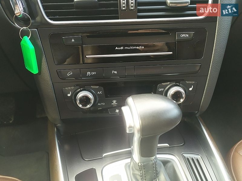 Внедорожник / Кроссовер Audi Q5 2015 в Дубно