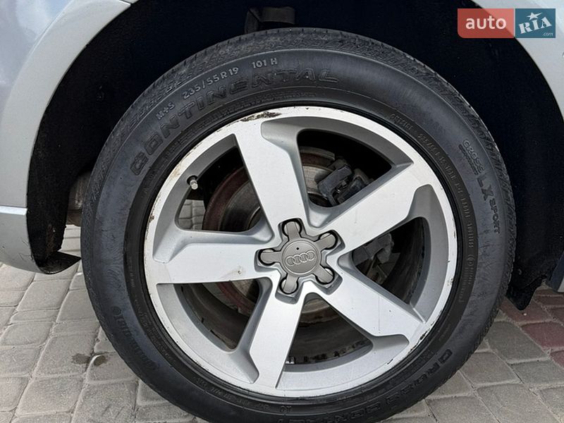 Позашляховик / Кросовер Audi Q5 2011 в Харкові