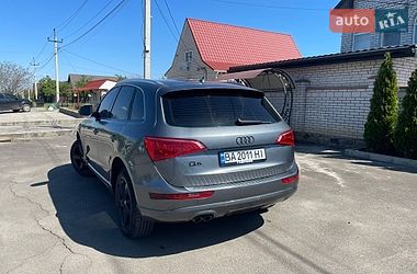 Позашляховик / Кросовер Audi Q5 2011 в Новоархангельську