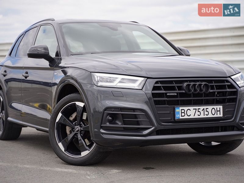 Позашляховик / Кросовер Audi Q5 2018 в Львові